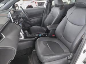 Toyota Corolla Cross 1.8 XR - Image 17