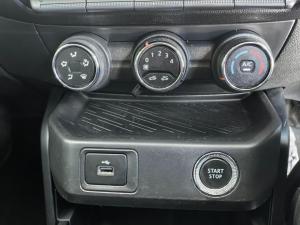 Renault Kiger 1.0 Zen manual - Image 20