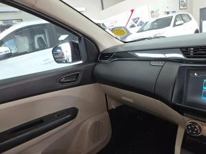 Renault Kiger 1.0 Zen manual - Image 15