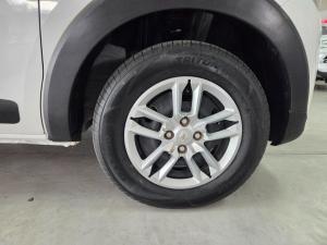 Renault Kiger 1.0 Zen manual - Image 9