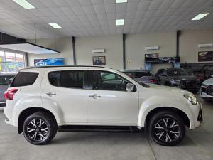 Isuzu mu-X 3.0 - Image 3