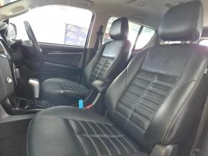 Isuzu mu-X 3.0 - Image 8