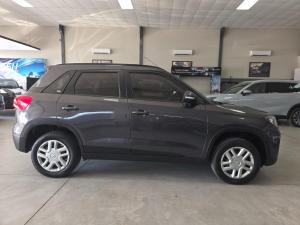 Suzuki Vitara Brezza 1.5 GL - Image 3