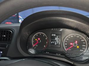 Volkswagen Polo Vivo hatch 1.4 Life - Image 16