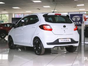 Tata Tiago 1.2 XT manual - Image 3