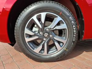 Suzuki Swift 1.2 GLX auto - Image 11