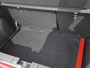 Suzuki Swift 1.2 GLX auto - Image 12