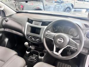 Nissan Navara 2.5DDTi single cab XE - Image 4