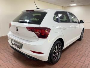 Volkswagen Polo hatch 1.0TSI - Image 3