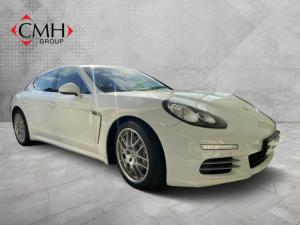 Porsche Panamera 4S - Image 1
