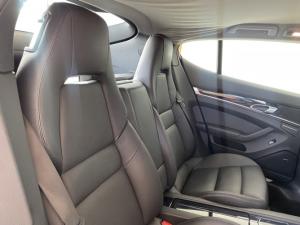Porsche Panamera 4S - Image 7