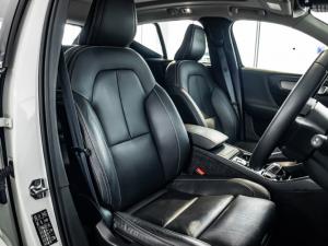 Volvo XC40 T3 Inscription auto - Image 15
