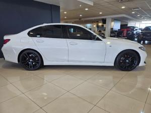 BMW 3 Series 320i M Sport - Image 2