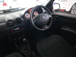 Nissan NP200 1.6i safety pack (aircon) - Image 11