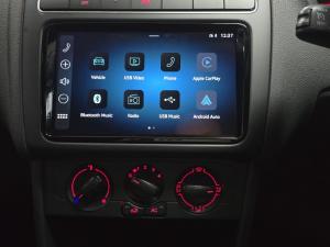 Volkswagen Polo Vivo hatch 1.6 Life - Image 5