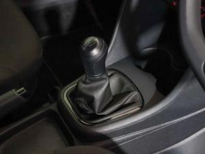 Volkswagen Polo Vivo hatch 1.4 - Image 18