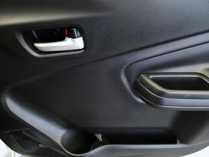 Suzuki Celerio 1.0 GL auto - Image 24