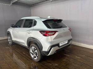 Nissan Magnite 1.0 Visia auto - Image 4