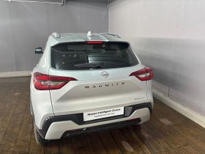 Nissan Magnite 1.0 Visia auto - Image 5