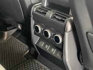 Land Rover Defender 110 D300 X-Dynamic HSE - Image 21