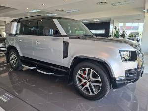 Land Rover Defender 110 D300 X - Image 2