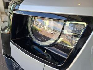 Land Rover Defender 110 D300 X - Image 8