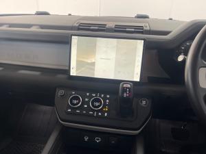 Land Rover Defender 110 D300 X-Dynamic HSE - Image 19