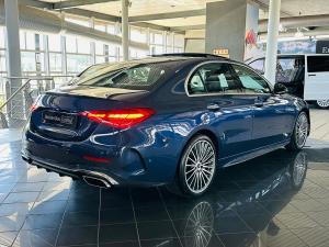 Mercedes-Benz C-Class C220d Avantgarde - Image 2