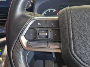 Toyota Land Cruiser 300 3.3D GR-Sport - Image 18