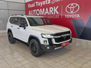 Toyota Land Cruiser 300 3.3D GR-Sport - Image 1