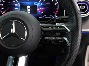 Mercedes-Benz C-Class C200 Avantgarde - Image 27