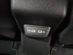 Volkswagen Polo hatch 1.0TSI Life manual - Image 11