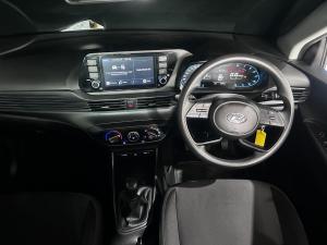 Hyundai i20 1.2 Motion - Image 10