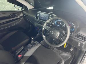 Hyundai i20 1.2 Motion - Image 11
