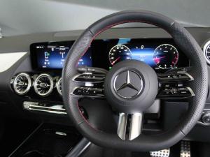 Mercedes-Benz GLA GLA200 Progressive - Image 9