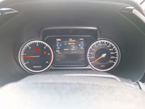 Isuzu D-Max 3.0TD double cab V-Cross - Image 11