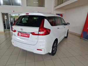 Toyota Rumion 1.5 TX manual - Image 2