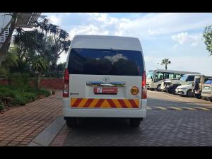 Toyota Quantum 2.8 SLWB bus 14-seater GL auto - Image 5