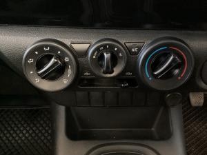 Toyota Hilux 2.0 single cab S (aircon) - Image 11