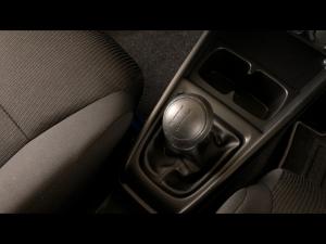 Suzuki Ertiga 1.5 GL manual - Image 15