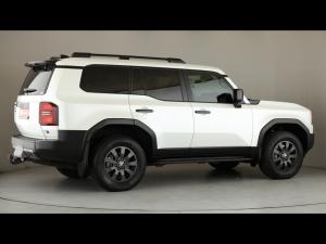 Toyota Land Cruiser Prado 2.8GD VX-R - Image 2
