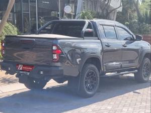 Toyota Hilux 2.8GD-6 double cab 4x4 Legend auto - Image 2