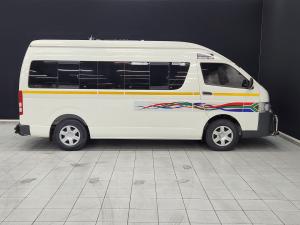 Toyota Hiace 2.5D-4D Ses-fikile 16-seater - Image 3