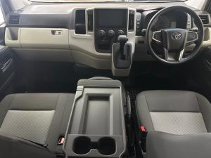 Toyota Quantum 2.8 LWB panel van auto - Image 6