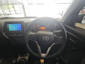 Toyota Vitz 1.0 - Image 8