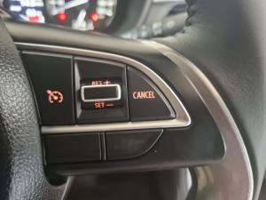 Suzuki Baleno 1.5 GLX - Image 10