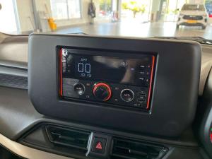 Suzuki Swift 1.2 GL - Image 17