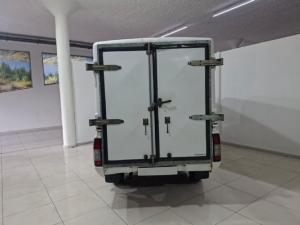 Nissan NP300 Hardbody 2 - Image 12