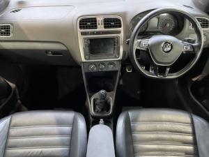 Volkswagen Polo Vivo hatch 1.0TSI GT - Image 10