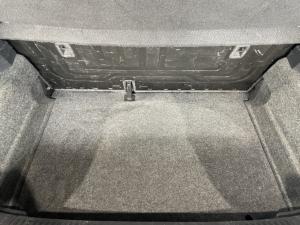 Volkswagen Polo Vivo hatch 1.0TSI GT - Image 6